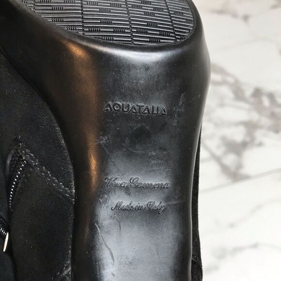 Aquatalia Black Suede Heels with Metallic Detail Size 8 - Picture 8 of 9